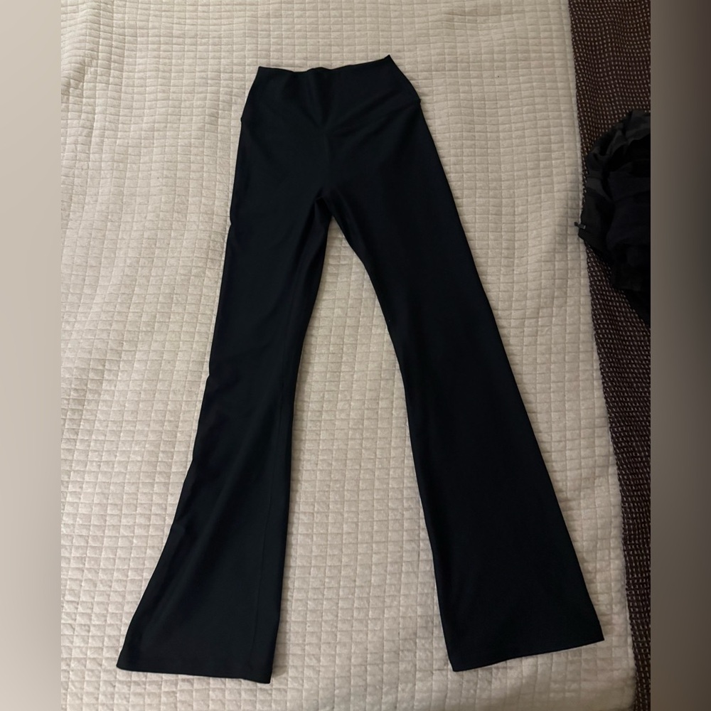 Abercrombie & Fitch YPB Black Women's Flare Leggings